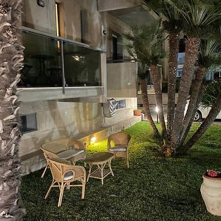 La Taverna Della Loggia Авола Экстерьер фото